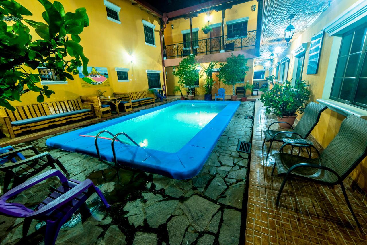 Fullmoon Hotel Granada Exterior foto