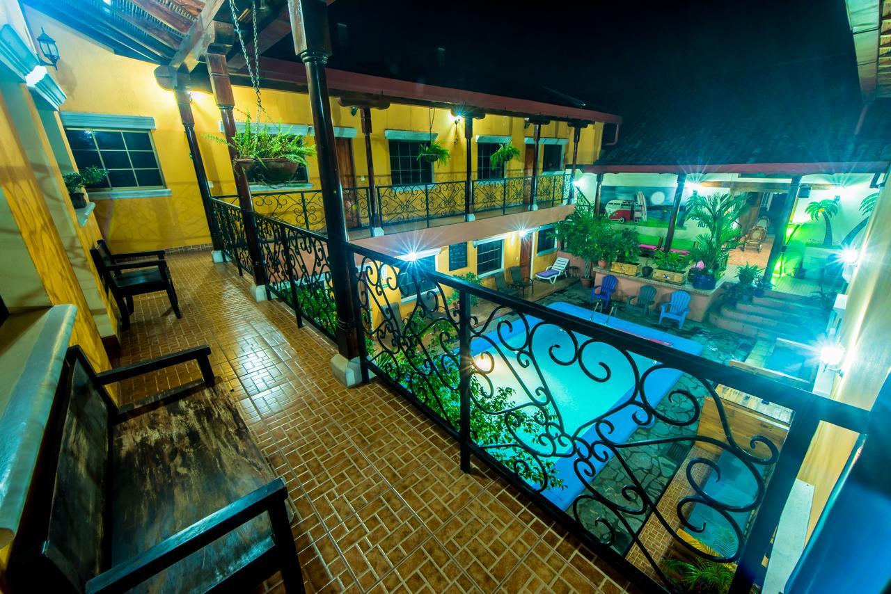 Fullmoon Hotel Granada Exterior foto