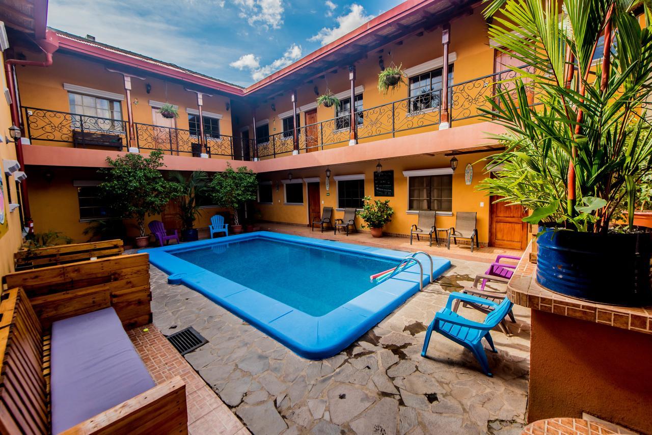 Fullmoon Hotel Granada Exterior foto