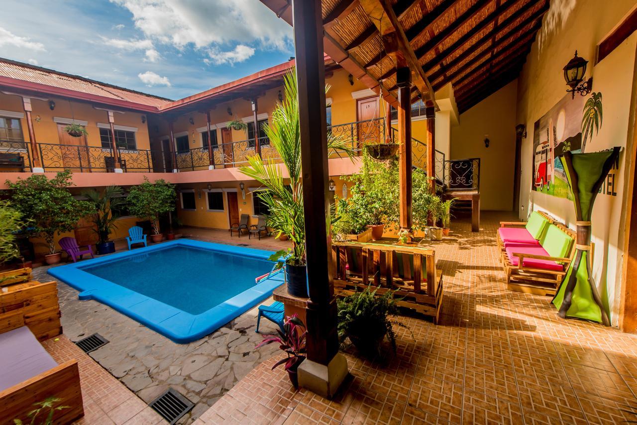 Fullmoon Hotel Granada Exterior foto